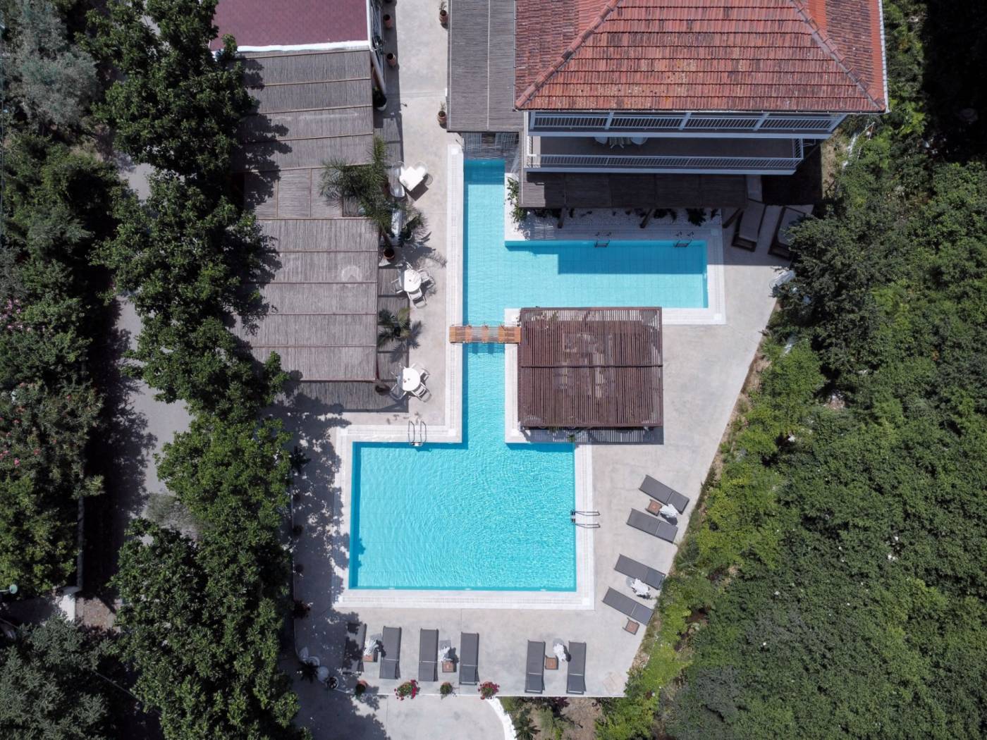  - Agorastos Luxury Living